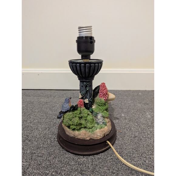 Bird Bath Flower Garden Lamp Floral Table Lamp - Daffodils, Forget Me Nots - Picture 3 of 6